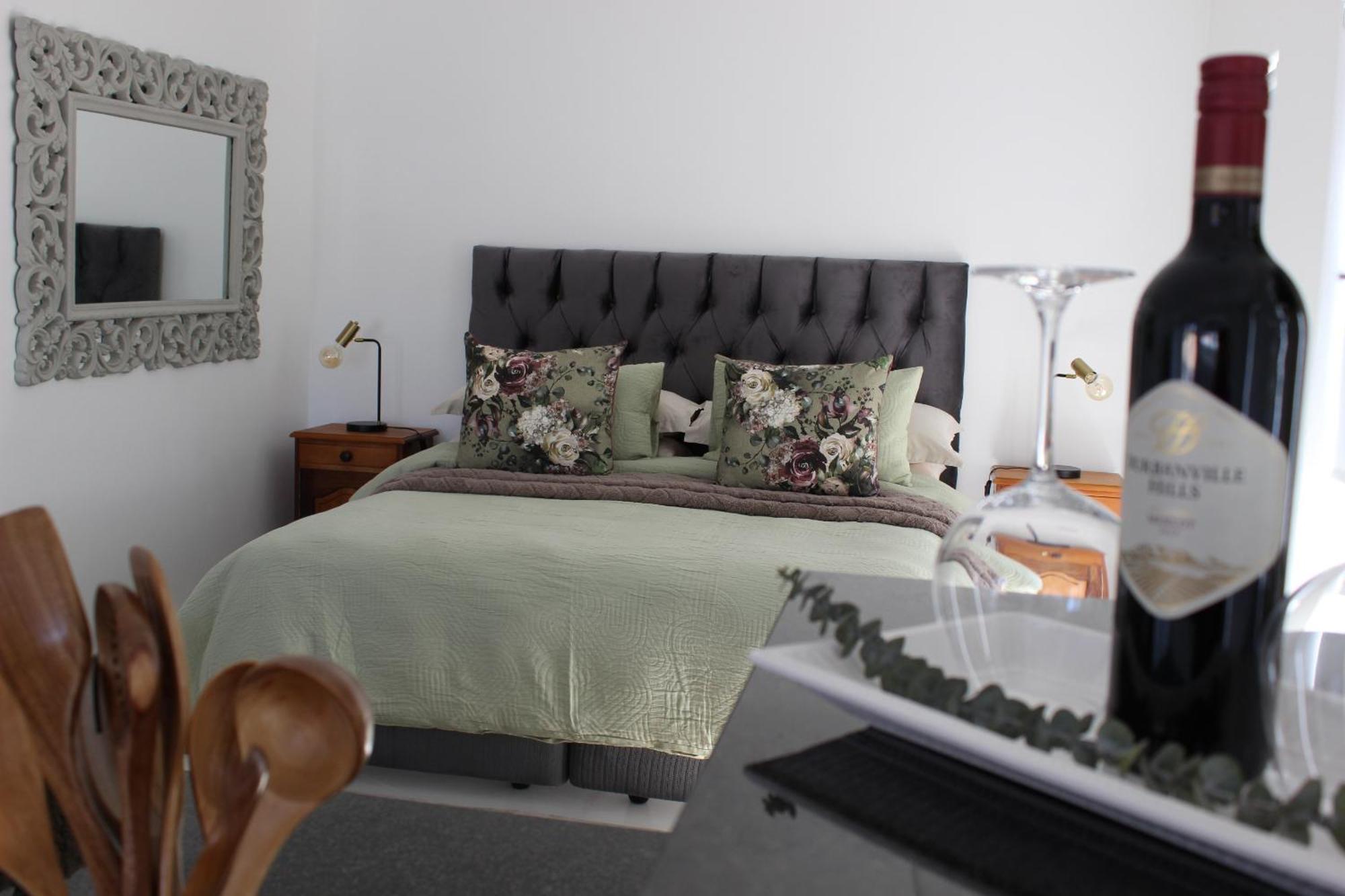 Nivenia Beach House Bettyʼs Bay Екстериор снимка