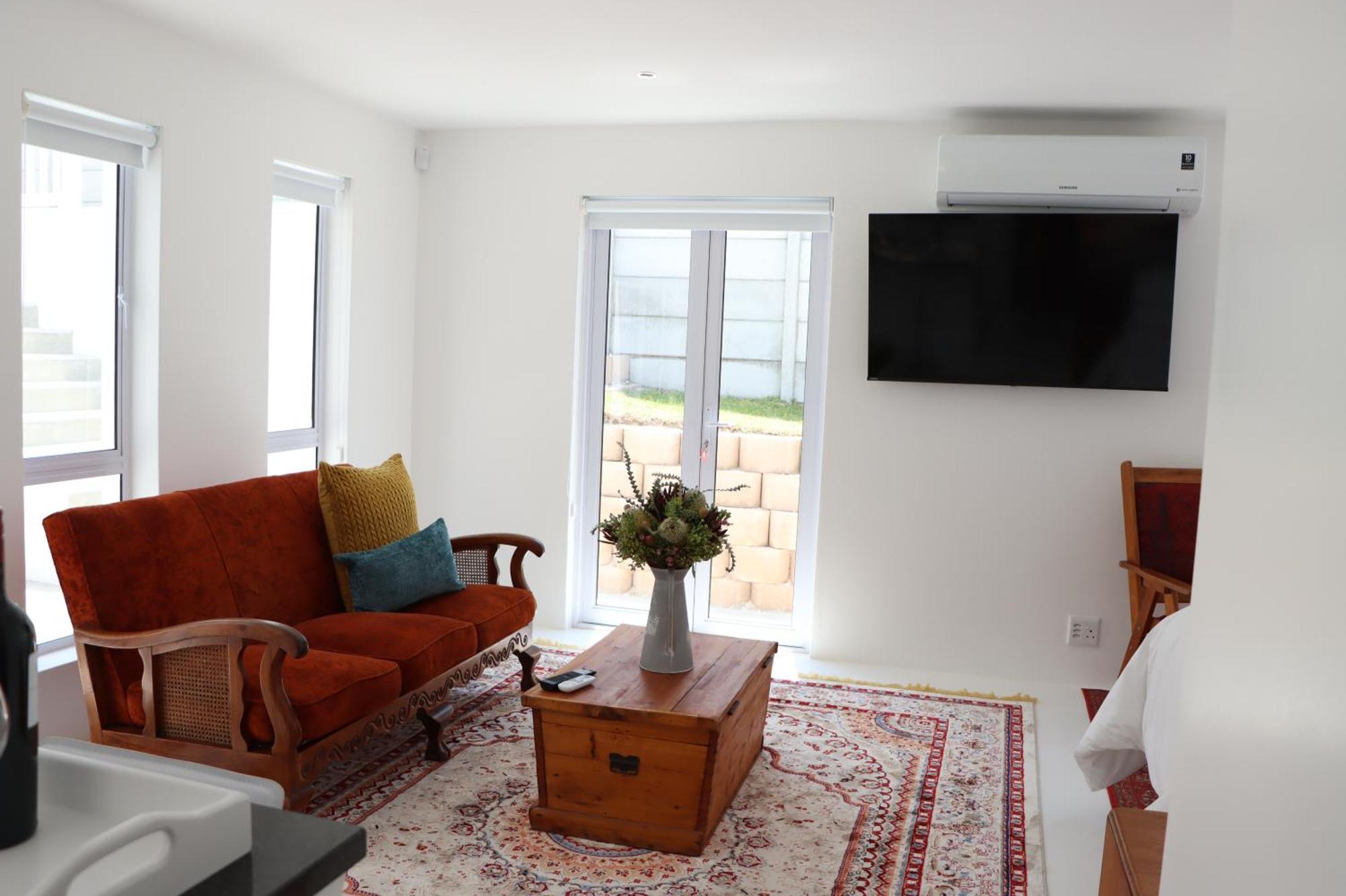Nivenia Beach House Bettyʼs Bay Екстериор снимка