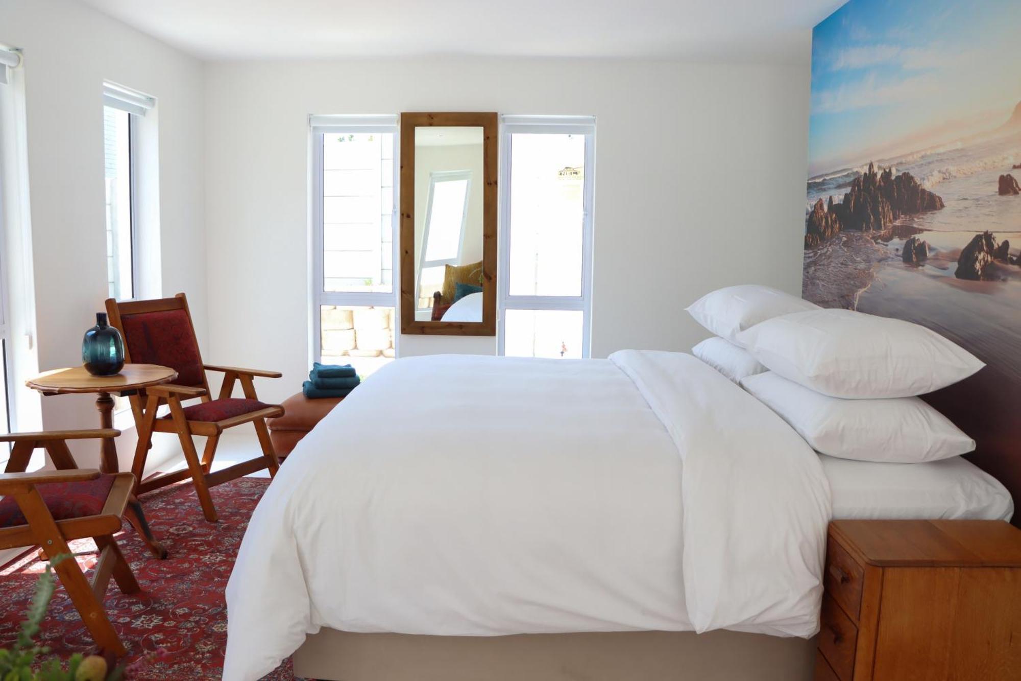 Nivenia Beach House Bettyʼs Bay Екстериор снимка