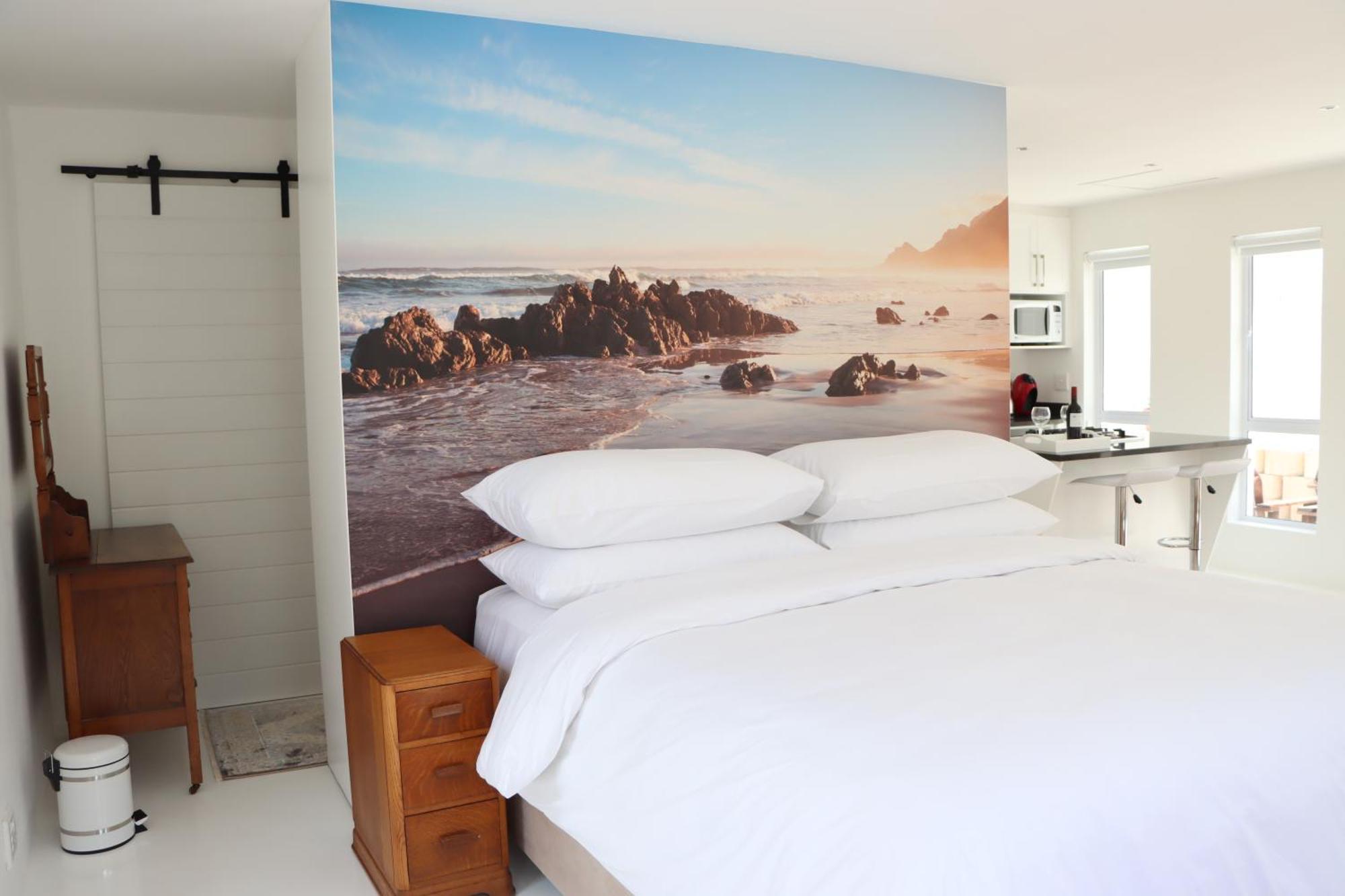 Nivenia Beach House Bettyʼs Bay Екстериор снимка