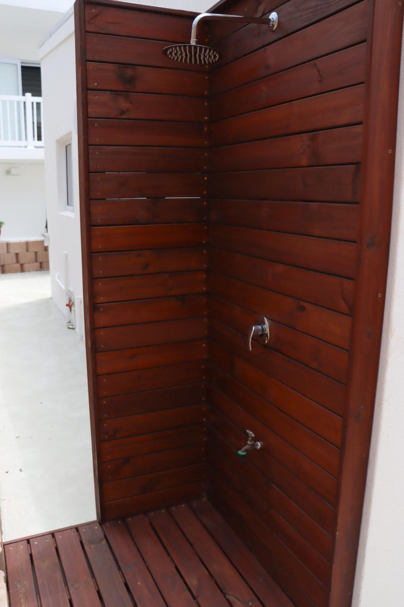 Nivenia Beach House Bettyʼs Bay Екстериор снимка